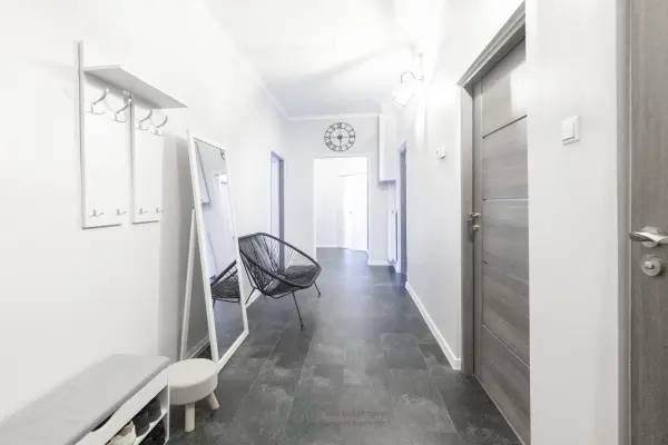 opolskie, Opole, Śródmieście, Środmieście przestronne w wyremontowanej kamienicy